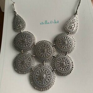 Stella & Dot Medina Bib Necklace